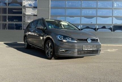VW Golf 94.850 km 15.900 &euro; Sundern 59846