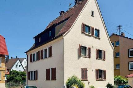 Dreifamilienhaus in begehrter Wohnlage von Friedrichshafen Stadtteil Hofen 9 zimmer