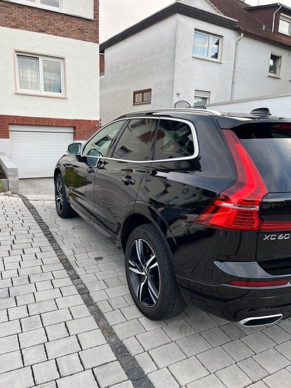 Volvo XC60 98.000 km 26.990 € giessen 35394