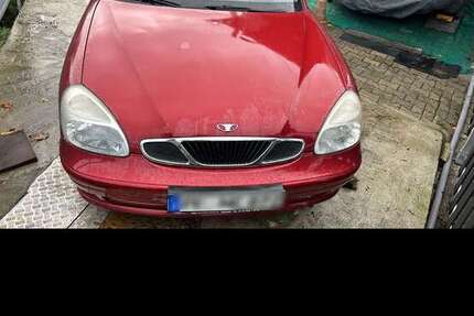 Daewoo Nubira 94.800 km 1.600 € Reutlingen 72766