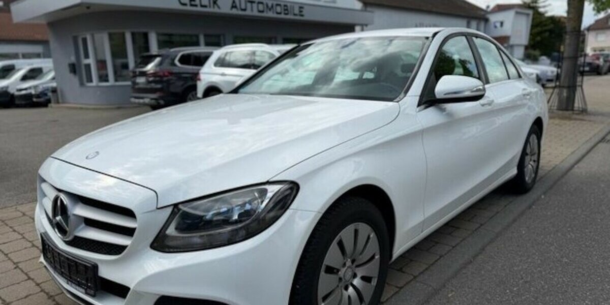 Mercedes-Benz C 180 CGI Limousine 1. Hand 86.000 km 12.990 &euro; Neckarsulm 74172