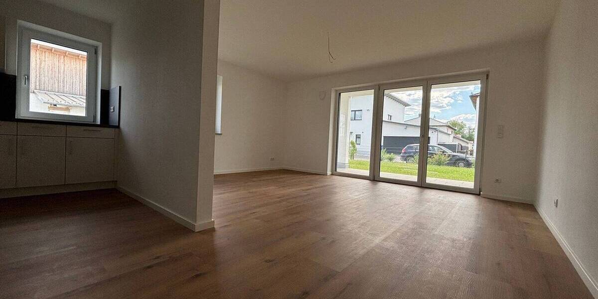 Terrassenwohnung Plattling Höhenrain - 3 Zimmer, 89 m&sup2;, 414.500&euro; | Angebot:25680339