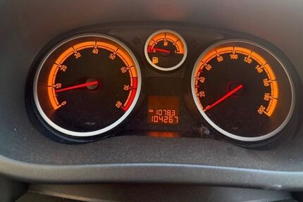 Opel Corsa 105.000 km 3.800 &euro; Weißenfels 06667