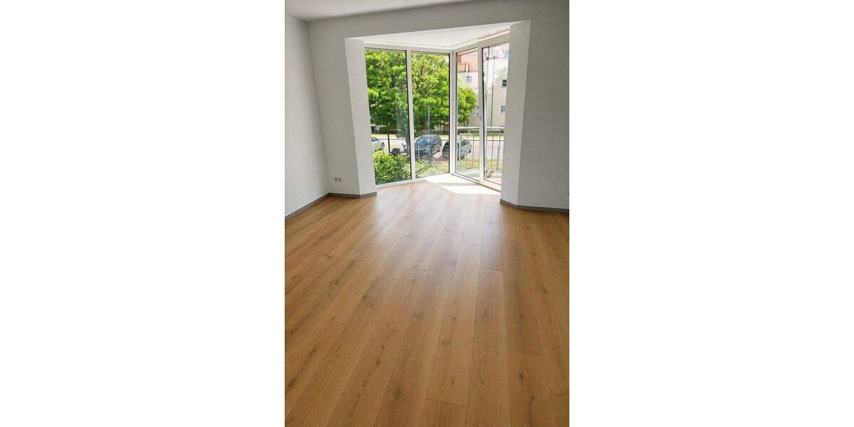 Etagenwohnung Brandenburg an der Havel Neustadt - 4 Zimmer, 90 m&sup2;, 990&euro; | Angebot:26926307