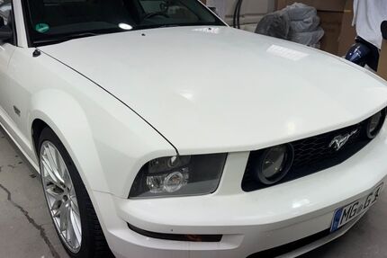 Ford Mustang 239.000 km 9.000 &euro; Mönchengladbach 41199