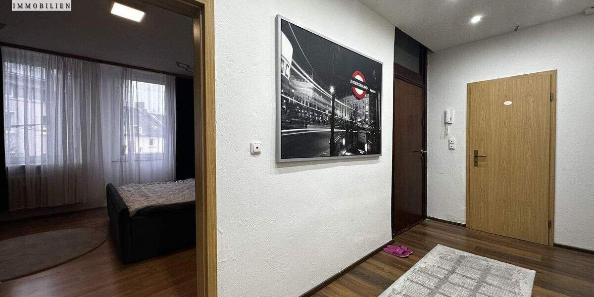 Etagenwohnung Hof Innenstadt - 4 Zimmer, 114 m&sup2;, 139.000&euro; | Angebot:25768147
