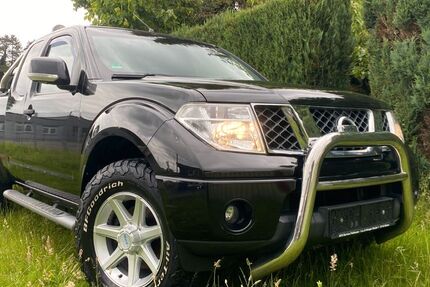 Nissan Navara 148.000 km 11.500 &euro; Gronau-Epe 48599