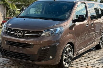 Opel Zafira Life 136.997 km 27.450 € Berlin 12359