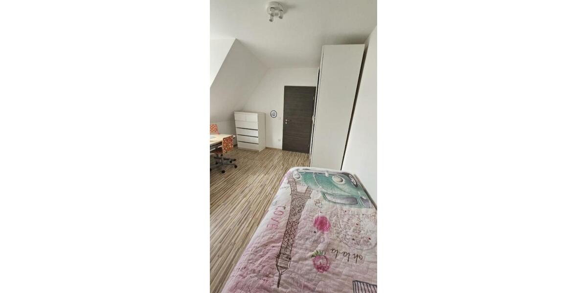 Dachgeschoßwohnung Nennslingen - 3 Zimmer, 83 m&sup2;, 179.000&euro; | Angebot:27116802