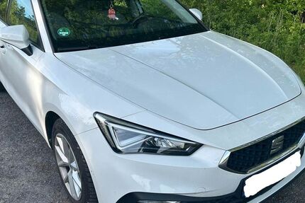 Seat Leon 81.500 km 17.990 &euro; Waldkappel 37284