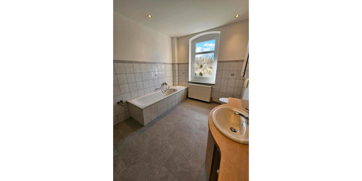 Etagenwohnung Adorf/Vogtland Vogtland - 3 Zimmer, 89 m&sup2;, 540&euro; | Angebot:26050447