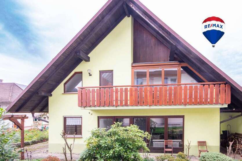 Haus zum Kaufen in Görwihl 325.000 € 121 m²