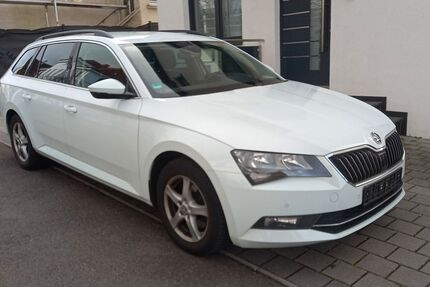 Skoda Superb 234.743 km 9.800 &euro; Heilbronn 74074