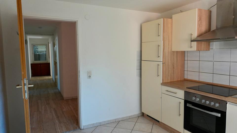 Erdgeschoßwohnung Nidda - 3 Zimmer, 99 m&sup2;, 1.100&euro; | Angebot:26130138