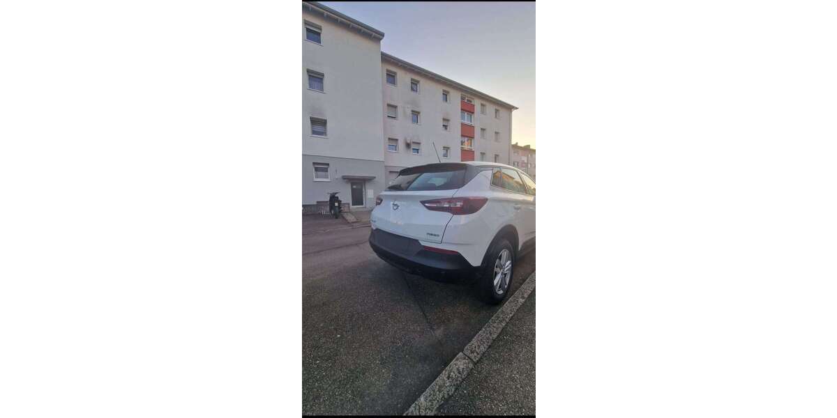Opel Grandland X 112.292 km 12.500 &euro; Salach 73084