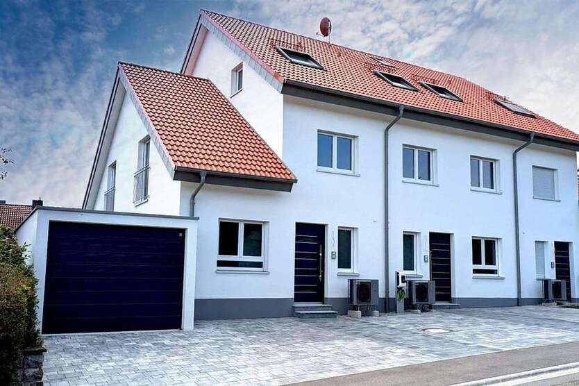 Haus zum Kaufen in Dinkelsbühl 630.000 € 135 m²