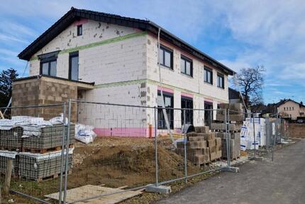 Haus Waldbröl - 4 Zimmer, 120 m&sup2;, 1.500&euro; | Angebot:25635495