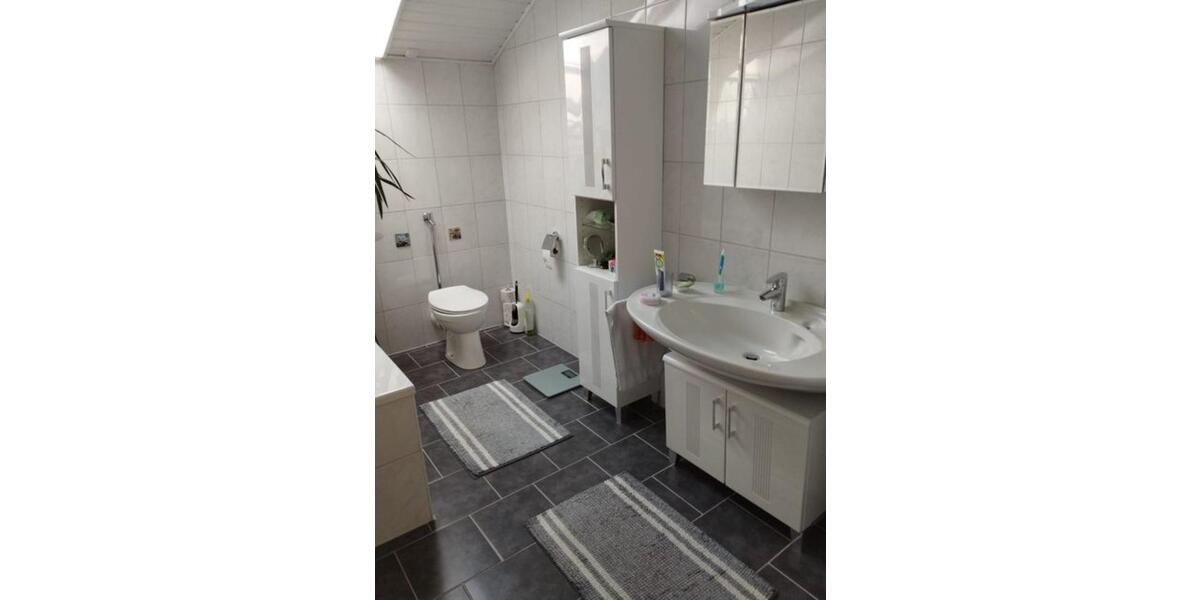 Einfamilienhaus Waldkraiburg - 6 Zimmer, 240 m&sup2;, 770.000&euro; | Angebot:23872626