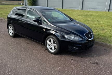 Seat Leon 150.000 km 4.999 € Magdeburg 39110