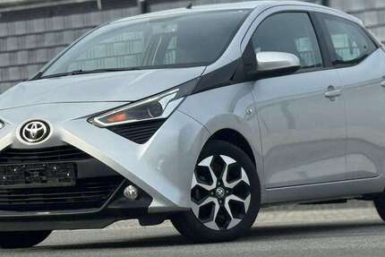 Toyota Aygo 15.400 km 11.980 &euro; Schwarzenfeld, M 92521