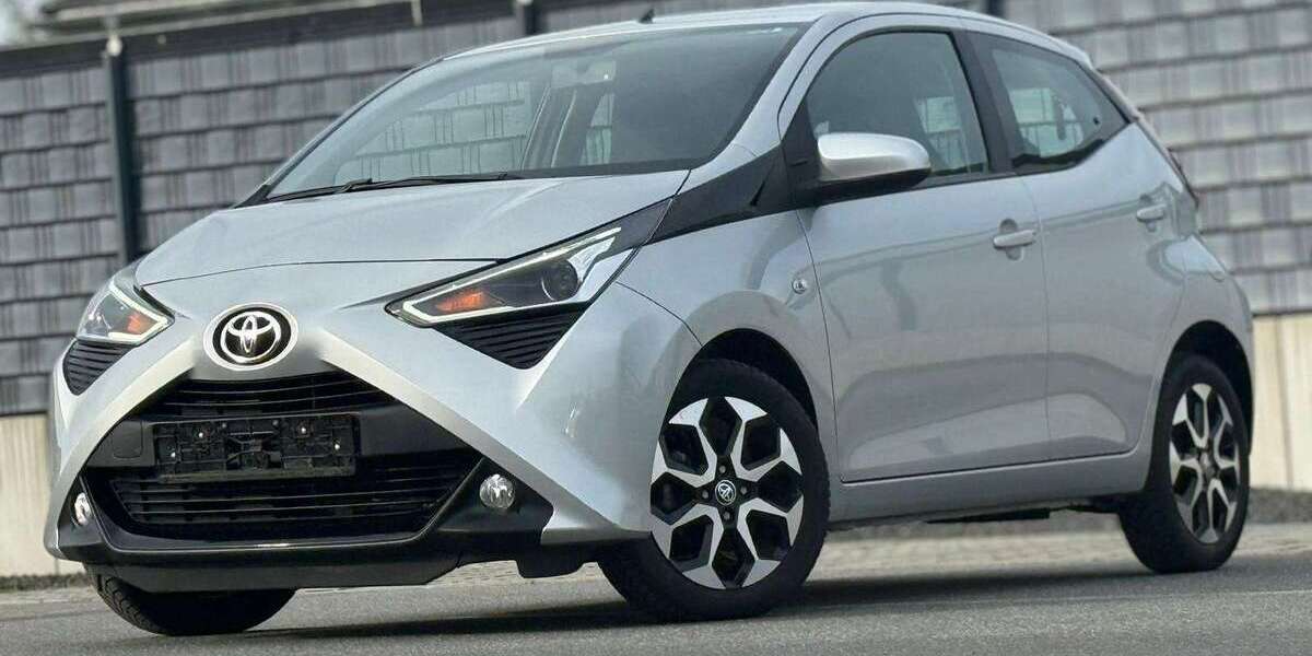 Toyota Aygo 15.400 km 11.980 &euro; Schwarzenfeld, M 92521