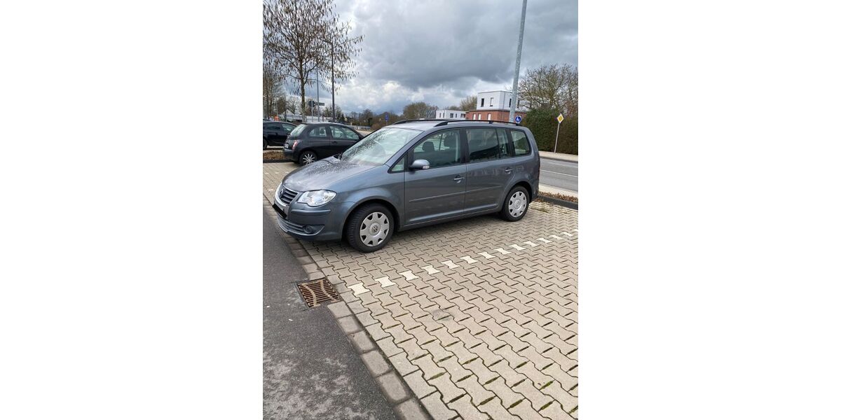 VW Touran 280.000 km 2.600 &euro; Dülmen 48249