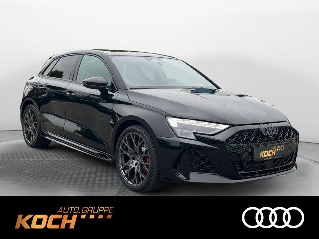 Audi RS3 2.000 km 67.690 &euro; Crailsheim 74564