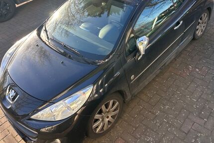 Peugeot 207 148.000 km 3.999 &euro; Angern 39326