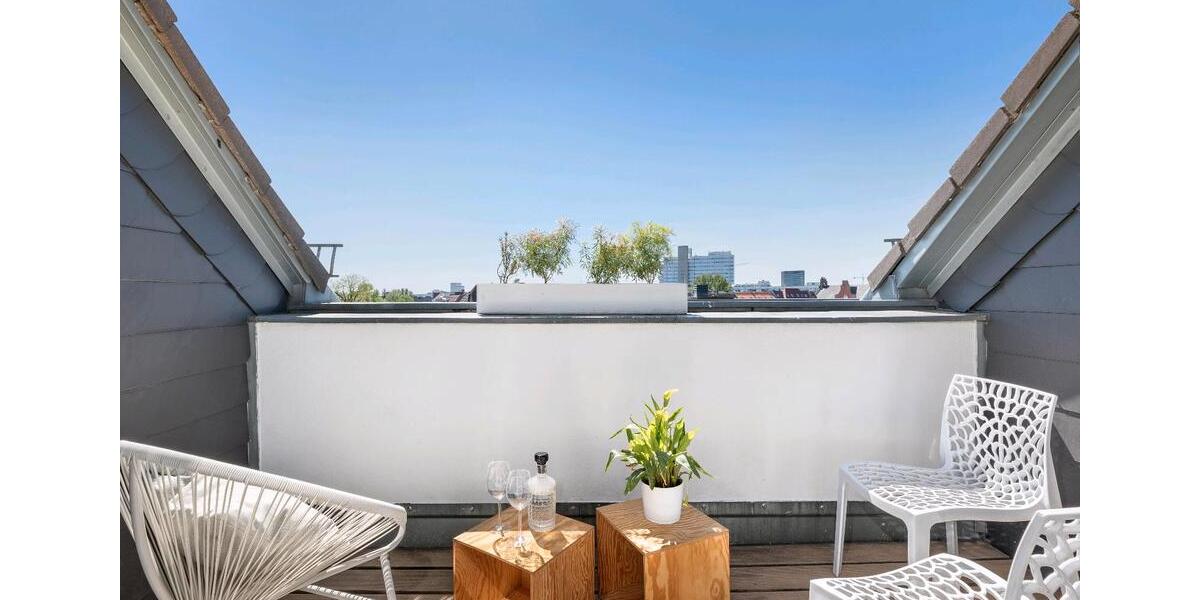 Dachgeschoßwohnung Berlin Mitte - 3 Zimmer, 103 m&sup2;, 629.000&euro; | Angebot:26692412