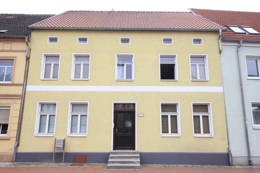 Wohnung zum Mieten in Gardelegen 250 € 32.3 m²