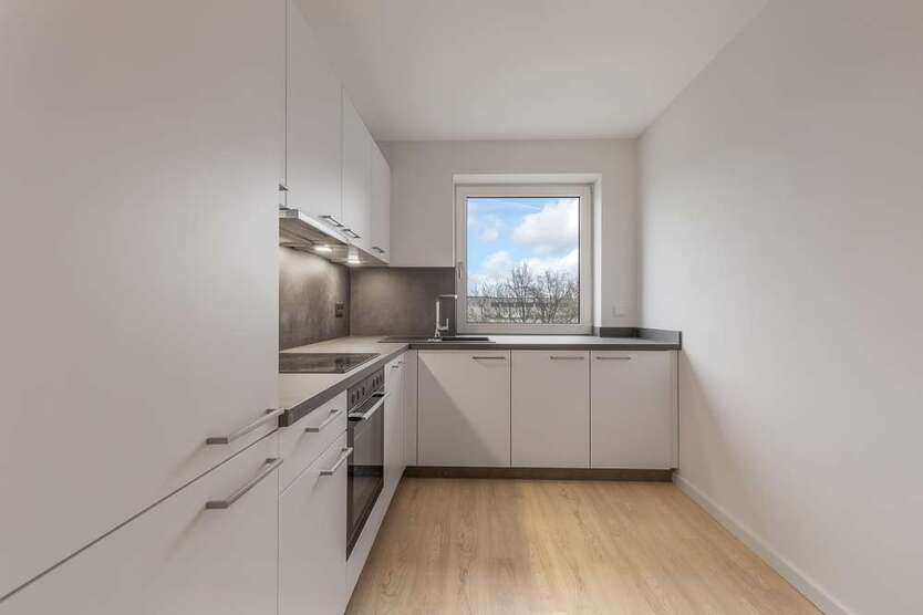 Wohnung zum Mieten in Lüneburg 1.200 € 100 m² 3.5 zimmer