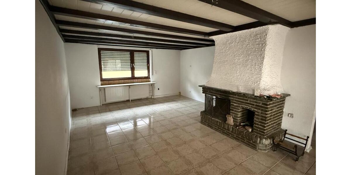 Einfamilienhaus mit Garten und Wintergarten 4 zimmer