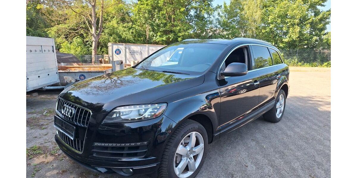 Audi Q7 181.000 km 18.990 &euro; Bremerhaven 27576