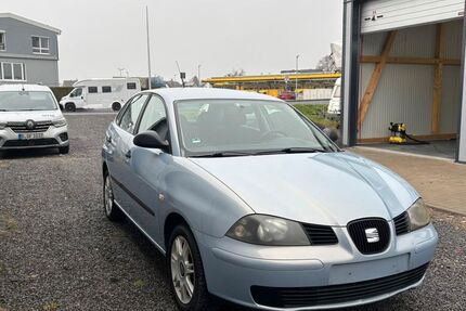 Seat Ibiza 156.145 km 2.990 &euro; Brühl 50321