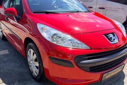 Peugeot 207 92.000 km 2.990 &euro; München 81825