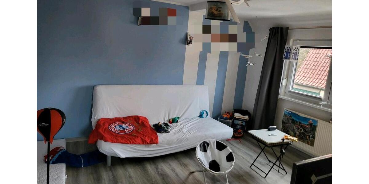 Doppelhaushälfte Zschopau - 5 Zimmer, 110 m&sup2;, 200.000&euro; | Angebot:25047575