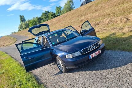 Audi A4 248.000 km 2.000 &euro; Zell a.H. 77736