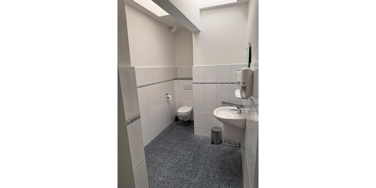 Etagenwohnung Großenkneten - 5 Zimmer, 170 m&sup2;, 1.650&euro; | Angebot:17261406