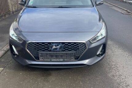 Hyundai i30 164.000 km 8.300 &euro; Schotten 63679