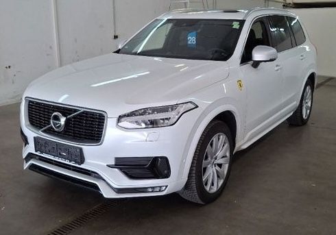 XC90