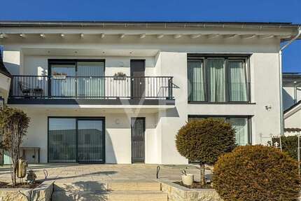 Haus Geisenfeld - 7.5 Zimmer, 206 m&sup2;, 1.550.000&euro; | Angebot:25920924