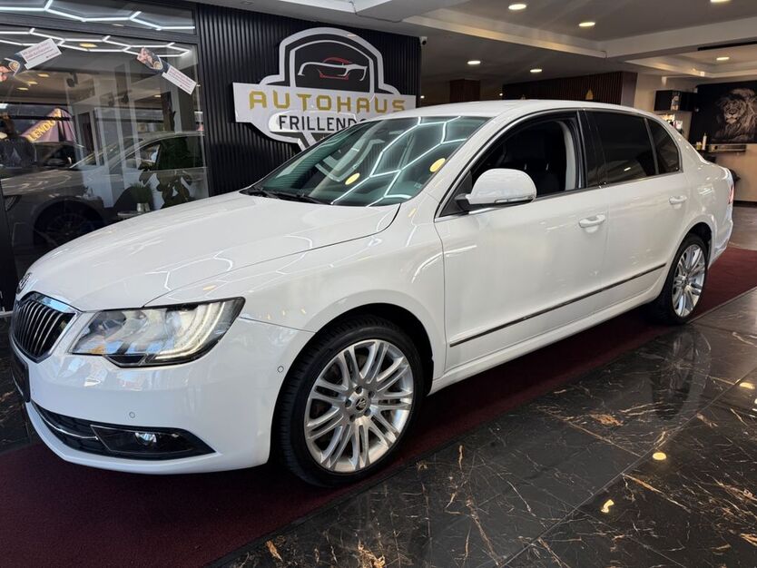 Skoda Superb 108.372 km 12.950 € Essen 45139