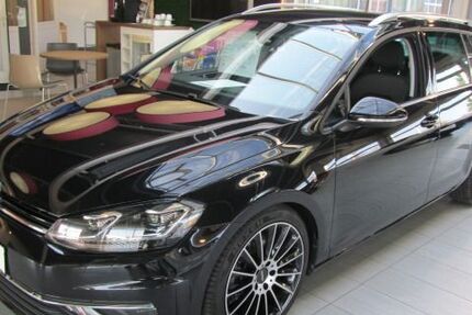 VW Golf 65.900 km 20.888 &euro; Heideck 91180