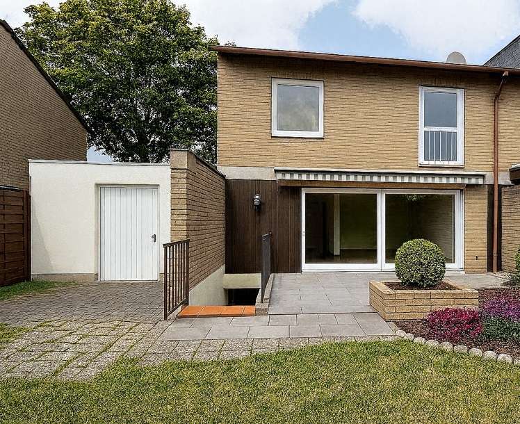 Haus zum Kaufen in Krefeld 375.000 € 115 m²