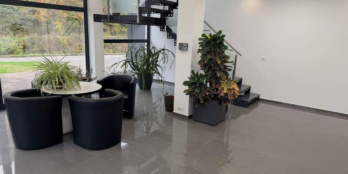 Lukrative Bürofläche in einem Gemeinschaftsbüro im modernen Gewerbepark Am Nusskopf 2 zimmer