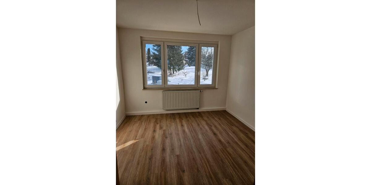 Etagenwohnung Neustadt an der Orla - 3 Zimmer, 57 m&sup2;, 360&euro; | Angebot:25046433
