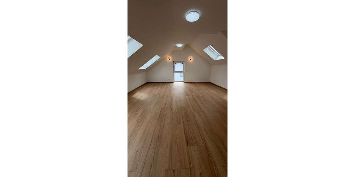 Etagenwohnung Ketsch - 3 Zimmer, 125 m&sup2;, 1.200&euro; | Angebot:27087552