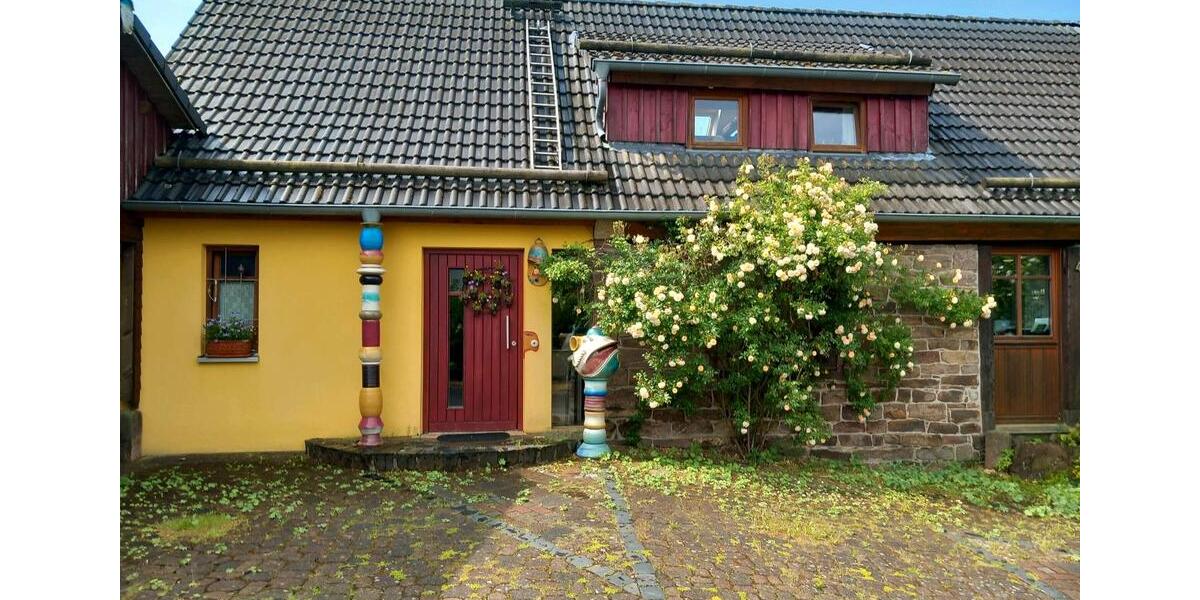 Einfamilienhaus Holzminden - 5 Zimmer, 150 m&sup2;, 350.000&euro; | Angebot:26992017