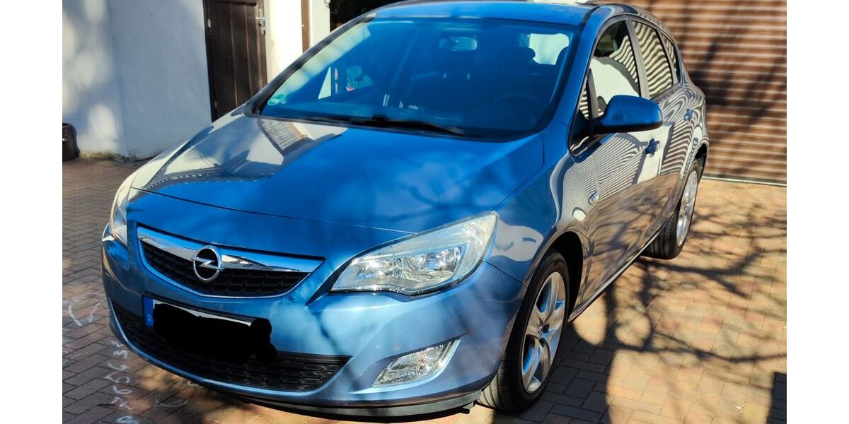 Opel Astra 155.600 km 4.450 &euro; Doberlug-Kirchhain 03253