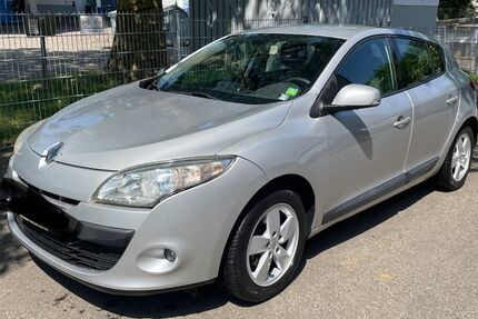 Renault Megane 175.512 km 3.750 &euro; Freiburg 79115